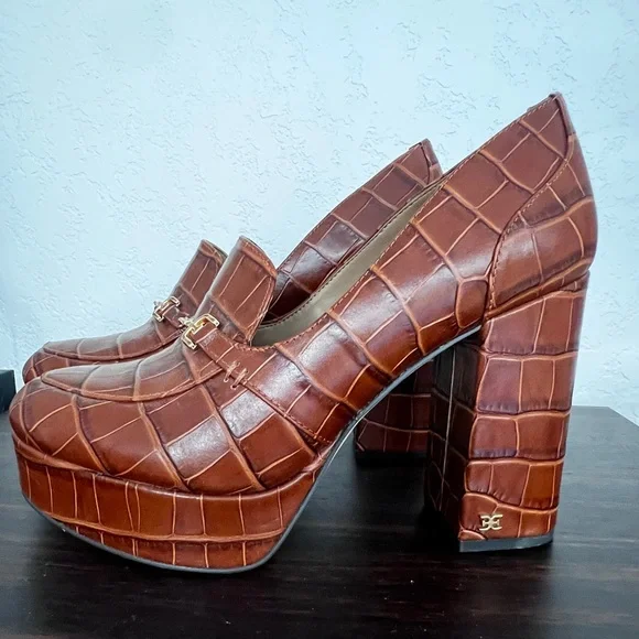 Sam Edelman Brown Platform Shoes with Croc Pattern - Picture 1 of 6